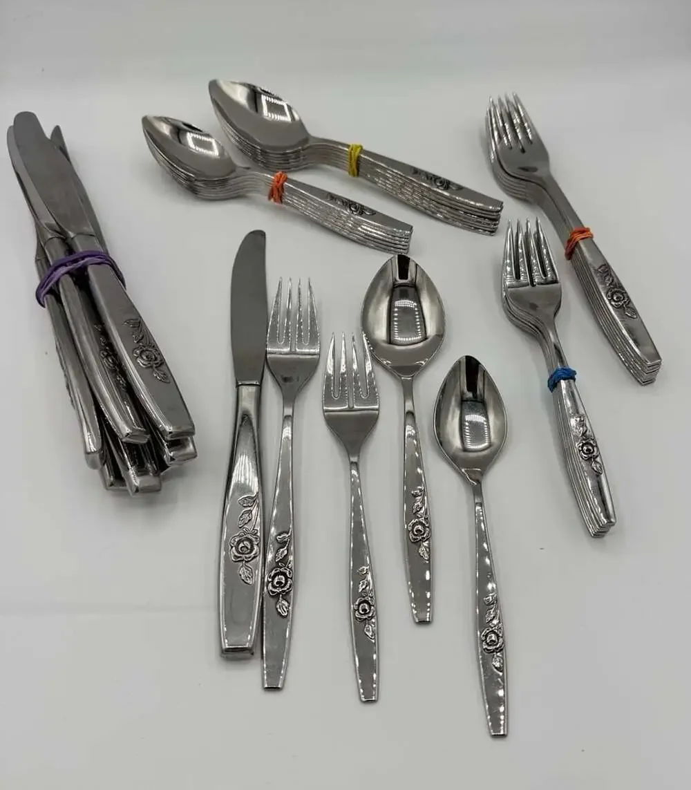 Oneida Flatware S.S.S. By Oneida Stainless Steel Rose Floral Pattern SF8